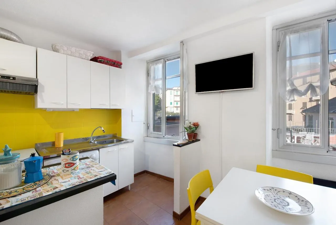 Apartment Ferienwohnung Casa Monica - Arenzanohost